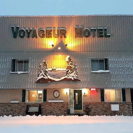Love Hotels Voyageur By Oyo At International Falls Mn Exterior photo