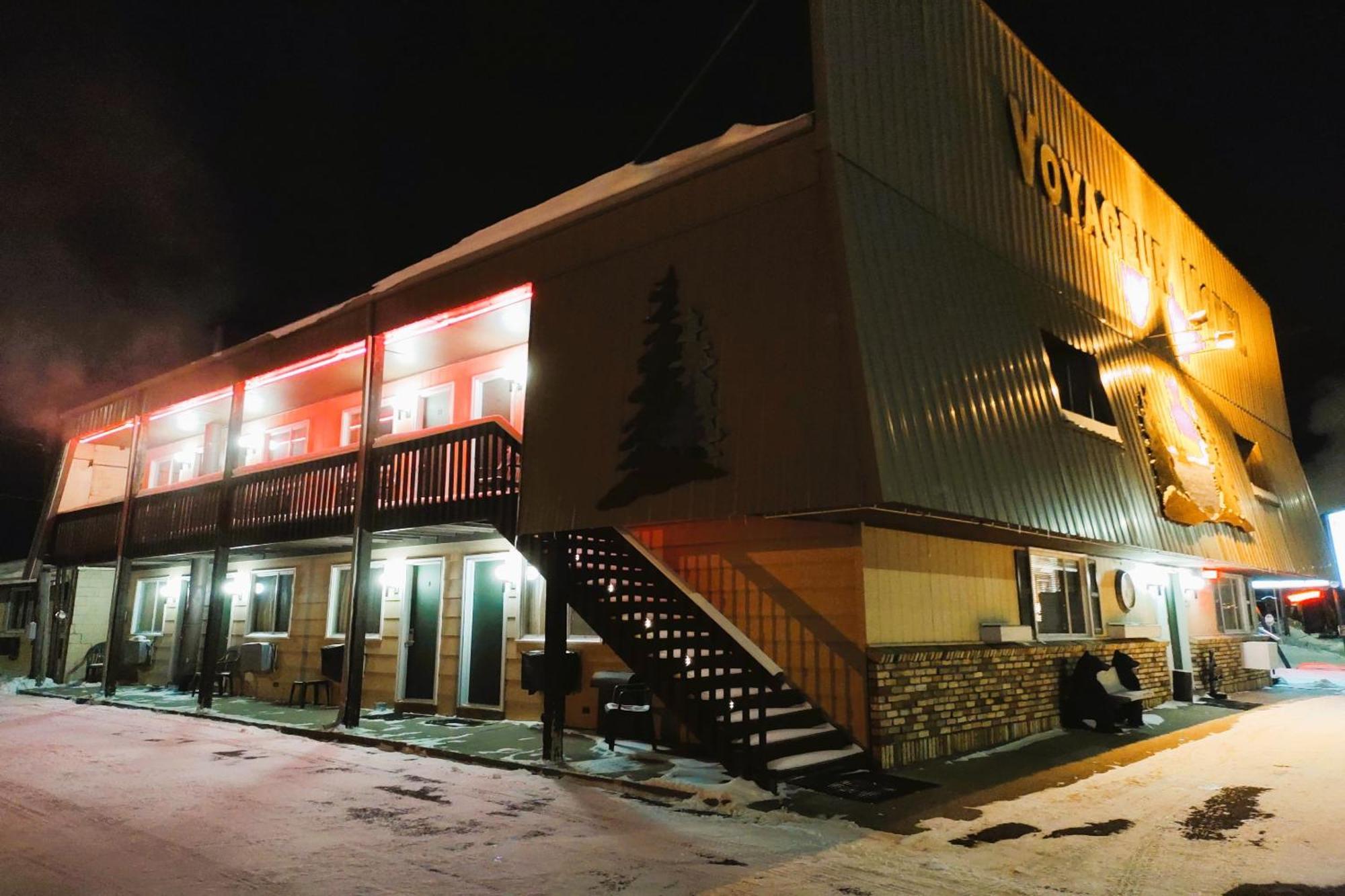 Love Hotels Voyageur By Oyo At International Falls Mn Exterior photo